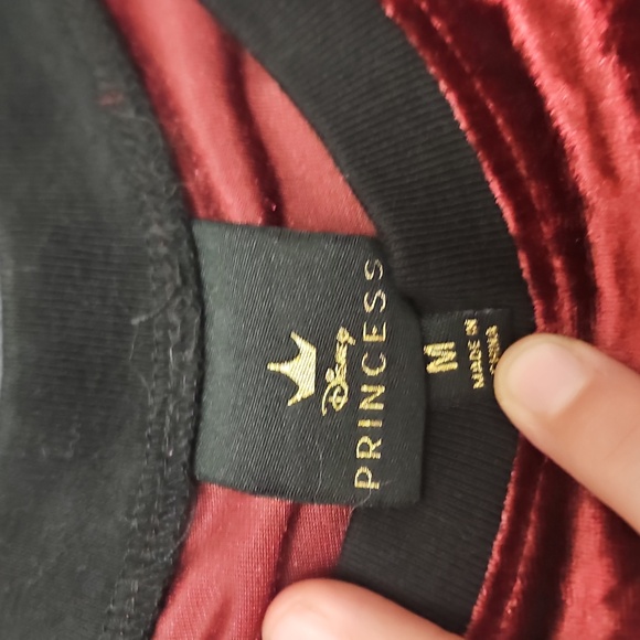 Disney Mulan Velour long sleeve euc - Picture 7 of 8